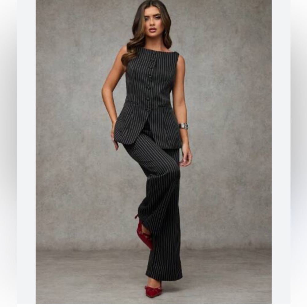 Striped Sleeveless Pinstripe Pantsuit - Grey